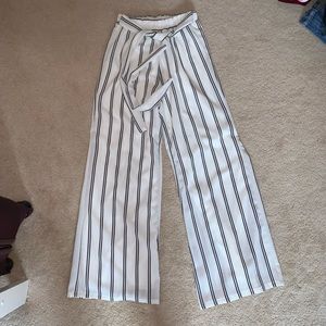 Windsor flowy pants